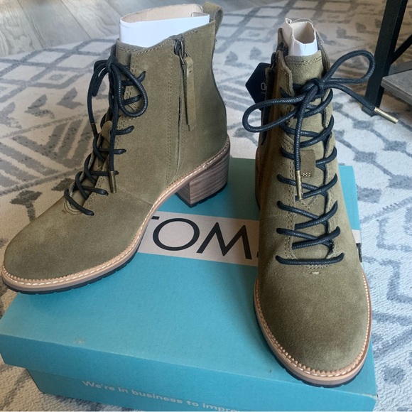 • NWT! [Toms] Finn Lace-Up Booties • - Picture 3 of 12